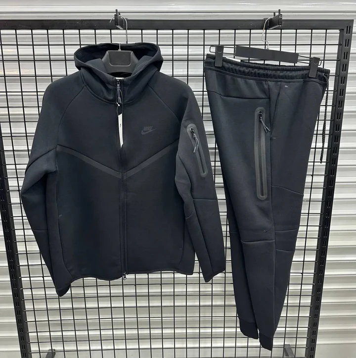 Nike Tech Fleece Tracksuit Combo Set (Jacket and Pants) - Black - Image 2
