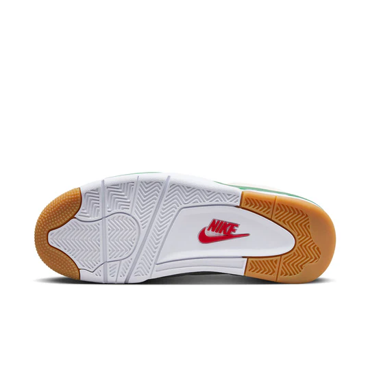Air Jordan 4 SB ‘Pine Green’ - Image 4