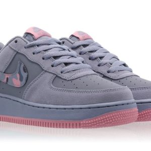 Alternative view of Air Force 1 Low ‘Pink Grey Camo’