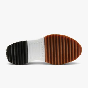 Alternative view of Converse Run Star Hike Platform Hi-Top Black