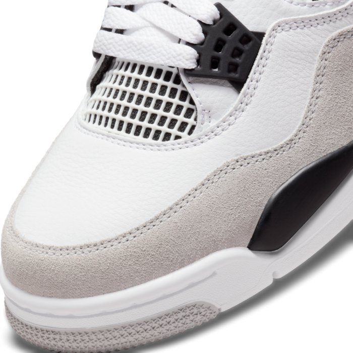 Air Jordan 4 Retro Military Black - Image 4